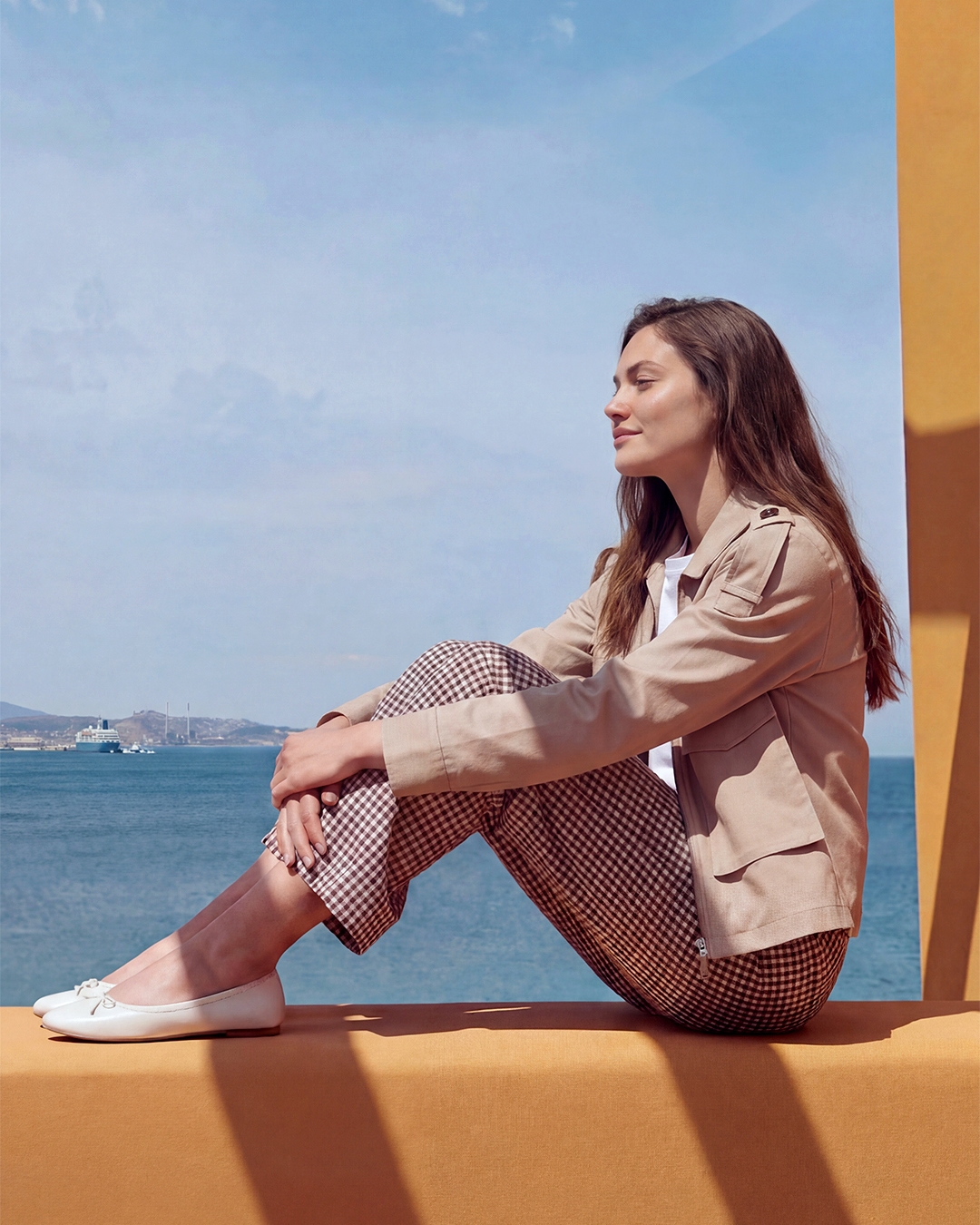 Producción de moda con modelos virtuales IA creada por DELFI para Liverpool
