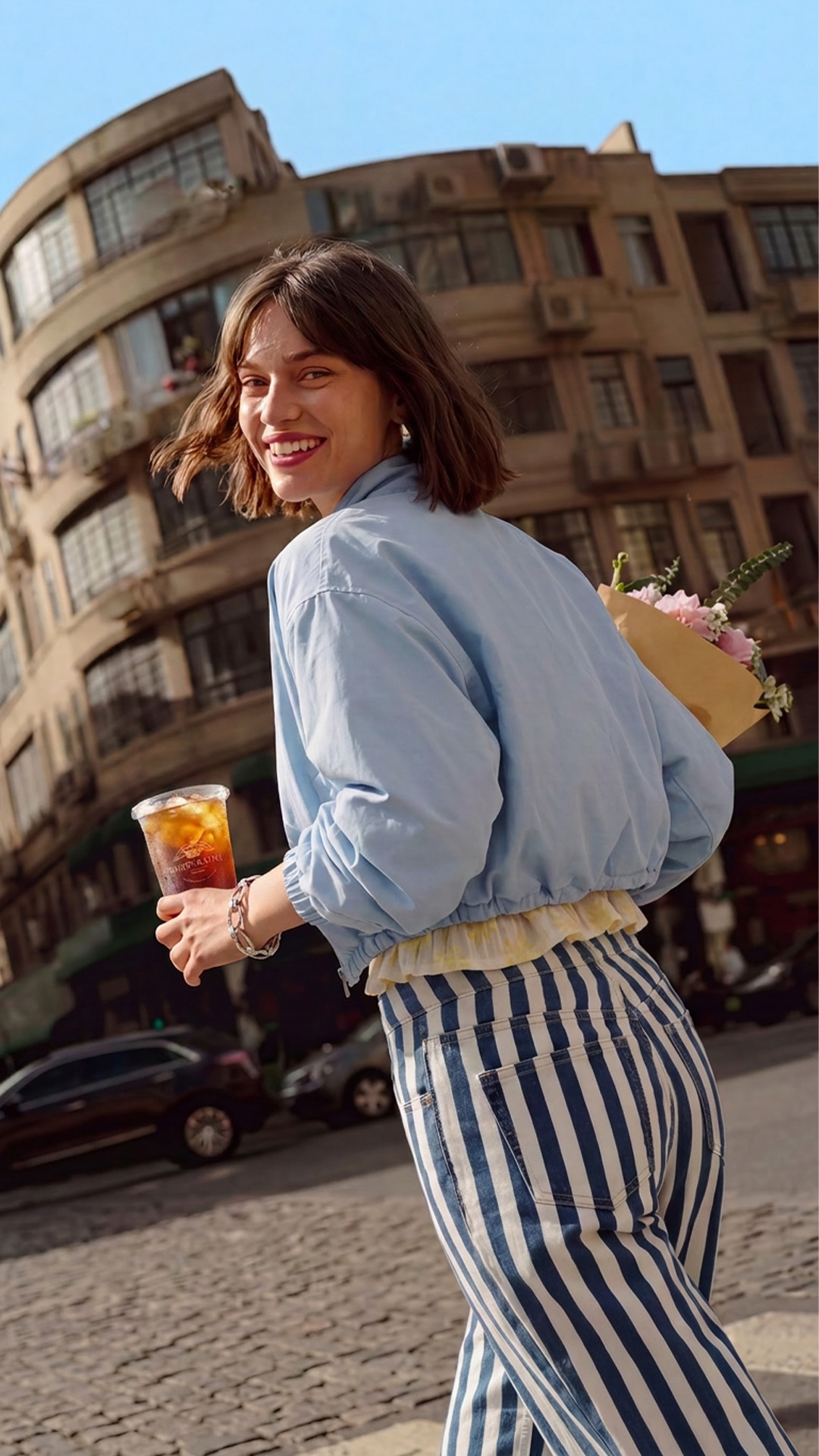 Imagen editorial de moda IA para Liverpool